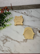 Load image into Gallery viewer, Unscented Honey Oat Soap