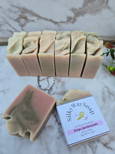 Load image into Gallery viewer, Rose Geranium Soap