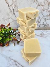 Load image into Gallery viewer, Calendula & Chamomile Face Soap